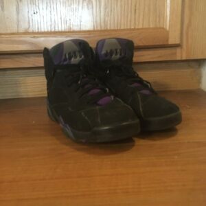 Black and purple Air Jordans 23 size US 7y